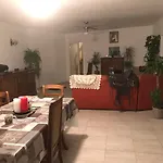 L'escapade De Jos , Et Table D'hote * 蓬德萨拉尔