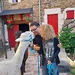 L'escapade De Jos , Et Table D'hote * 蓬德萨拉尔