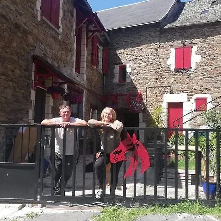 Alojamento de Acomodação e Pequeno-almoço L'escapade De Jos , Et Table D'hôte Pont-de-Salars