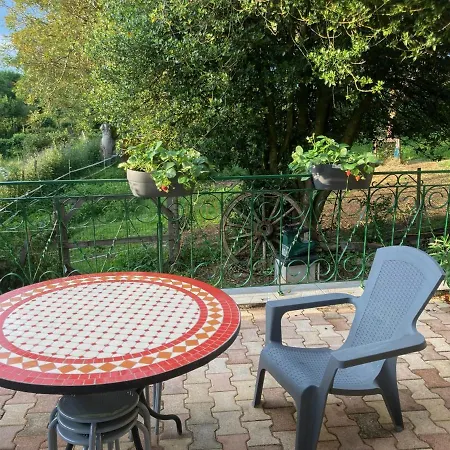 L'escapade De Jos , Et Table D'hôte *