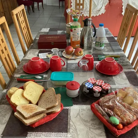 L'escapade De Jos , Et Table D'hôte Pont-de-Salars